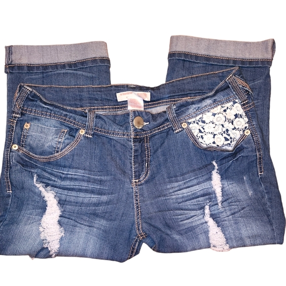 NB Crochet Jean Capris - Picture 10 of 11